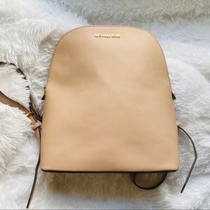 MICHAEL KORS | LARGE LEATHER BACKPACK | CREAM/GOLD